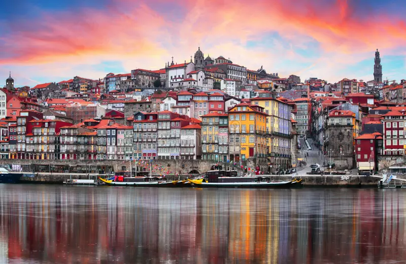 Ribeira district in Porto