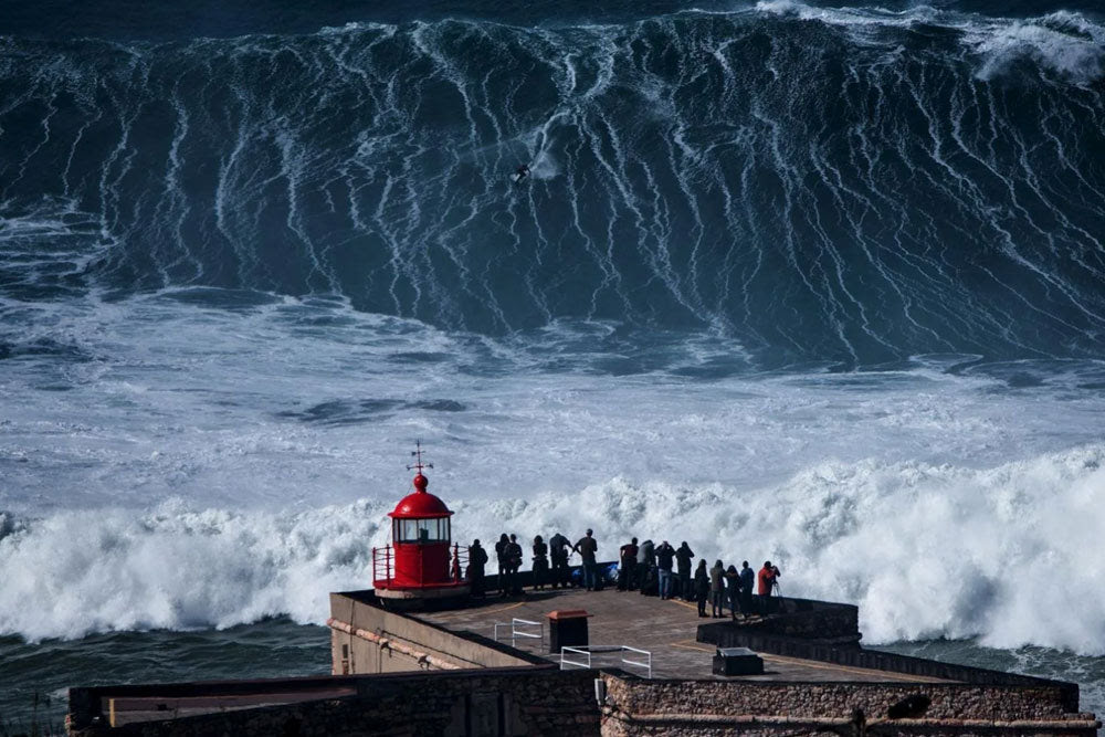 Giant waves at Nazaré, Portugal